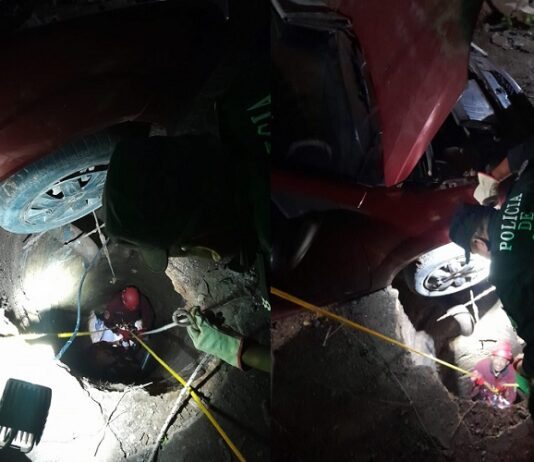 Pensó que la rueda del auto se había atascado en una zanja, cuando intento sacarlo cayó en un pozo ciego