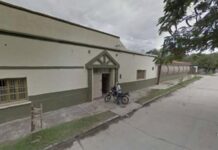 Un menor atacó a dos compañeros con un arma blanca a la salida del colegio en Orán