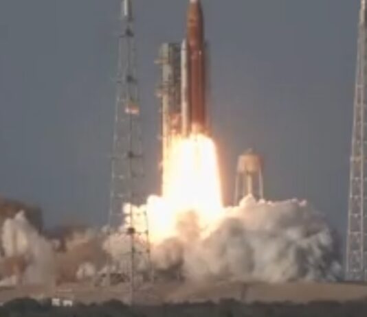 Momento histórico: despegó con éxito la misión Artemis II de la NASA con cuatro astronautas a la Luna