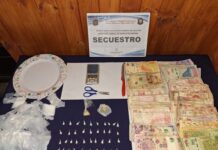 Una mujer y un hombre detenidos por venta de drogas en B° Los Laureles en Metan