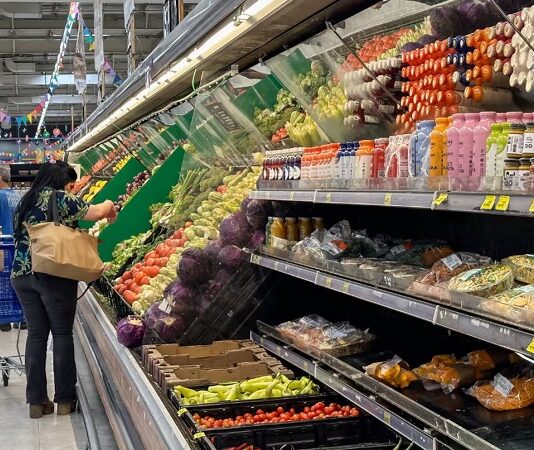 La inflación de junio fue de 1,9%, marcó una nueva desaceleración y acumuló 33,5% en doce meses