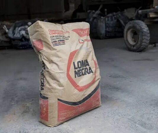 Loma Negra apaga uno de sus hornos en Olavarría hasta noviembre por exceso de stock y suba del gas