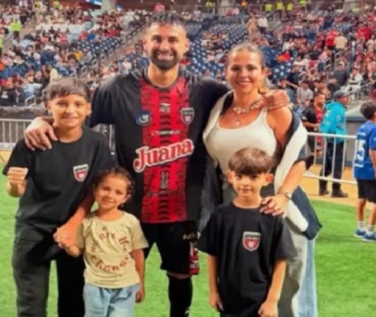 Tras los terremotos en Venezuela, buscan a la familia de un futbolista argentino