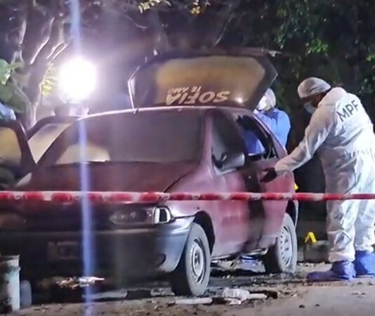 Horror en Tucumán: encontraron el cuerpo de una mujer adentro de un auto incendiado e investigan un crimen
