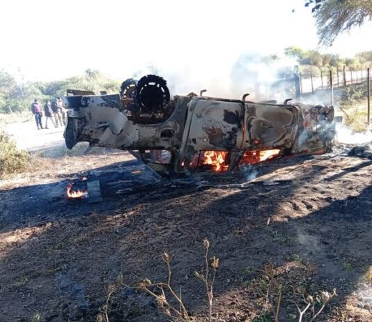 Encontraron una camioneta sin ocupantes volcada e incendiada a dos kilómetros de Morillo