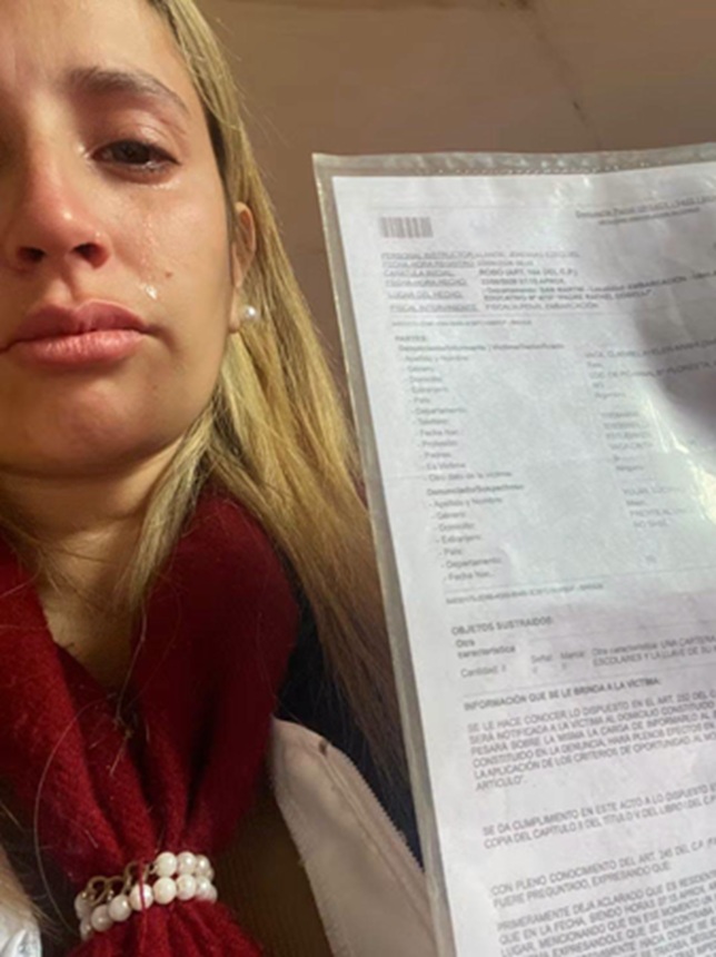docente atacado en embarcacion