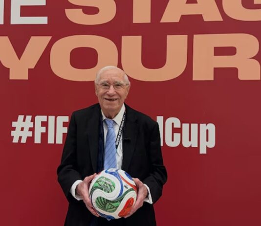 El homenaje de la FIFA a Enrique Macaya Márquez por su 18° Mundial: por qué no elige al mejor jugador de la historia