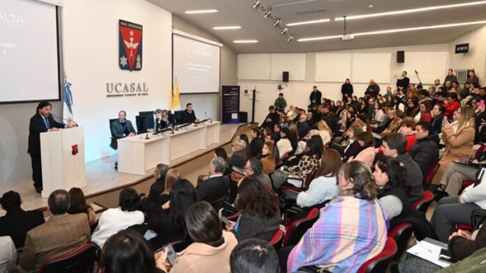 Mahiques y saenz en la catolica