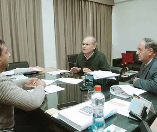 La Municipalidad de R° de la Frontera gestiona subsidios para los servicios de agua y luz