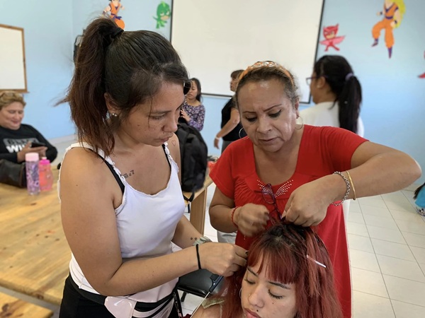 escuela municipal de peluqueria