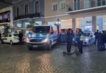 Hallan muerto a un turista paraguayo frente a la plaza 9 de Julio: investigan las causas del fallecimiento
