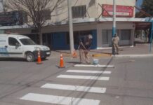 Pintan y señalizan puntos clave de Rosario de la Frontera para prevenir accidentes y ordenar el tránsito